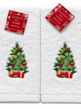 Avanti Christmas Tree Fingertip Towels Embroidered Guest Room Bathroom Set of 2